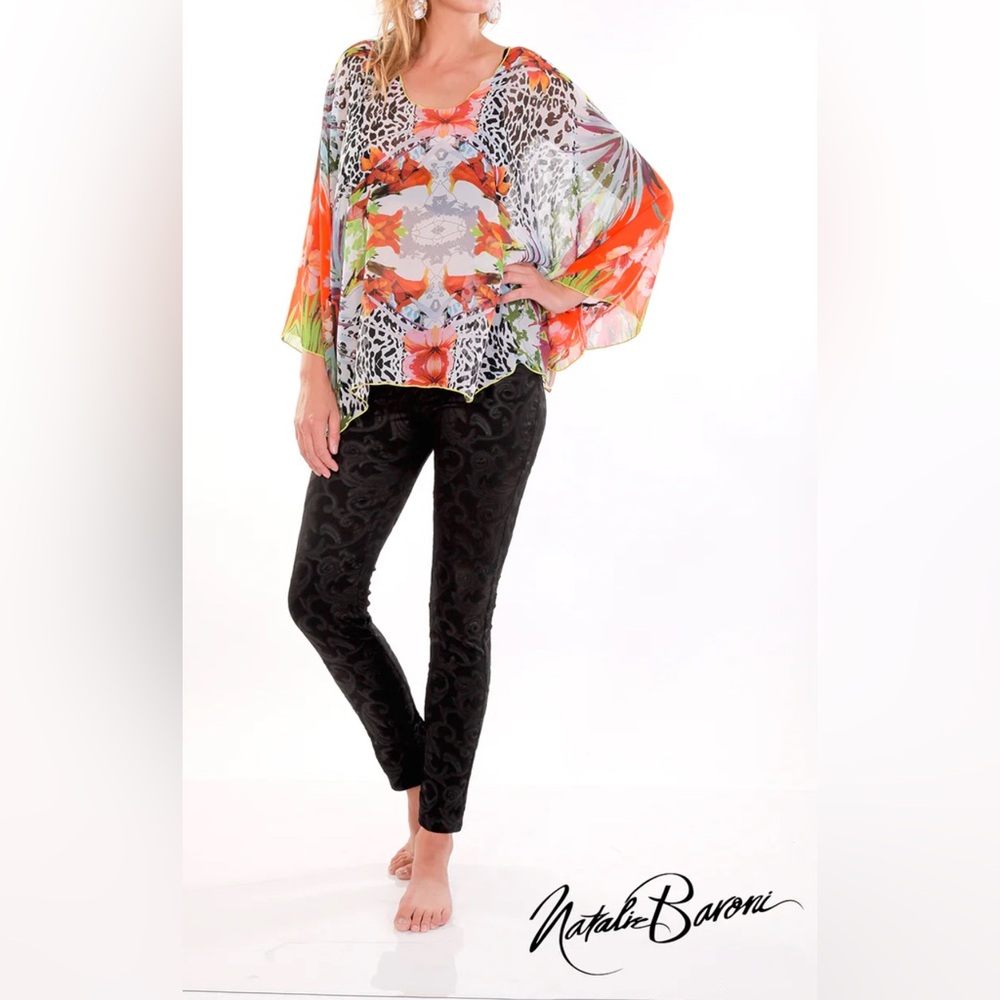 Natalie Baroni Colorful Floral & Animal Print geisha Blouse 100% silk - Picture 3 of 7
